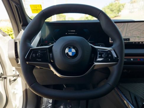 Used 2025 BMW X3 xDrive30i w/ Convenience Package image 12