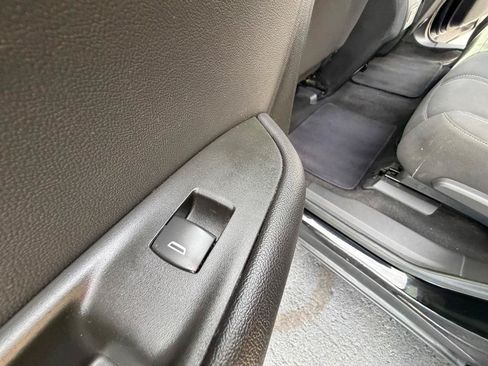 Used 2020 Chevrolet Blazer LT w/ Redline Edition FWD image 11