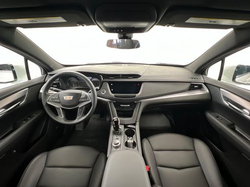 New 2025 Cadillac XT5 Luxury w/ LPO, Floor Liner Package image 10