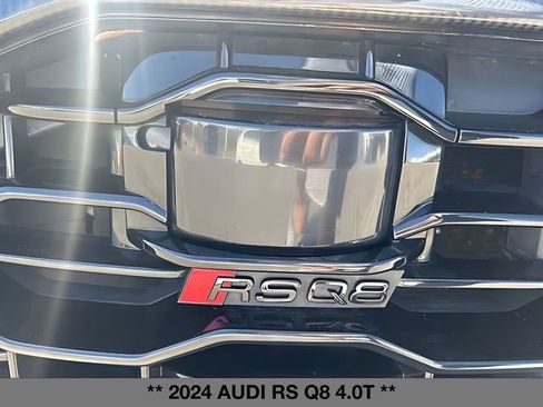 Used 2024 Audi RS Q8 AWD/4WD image 9
