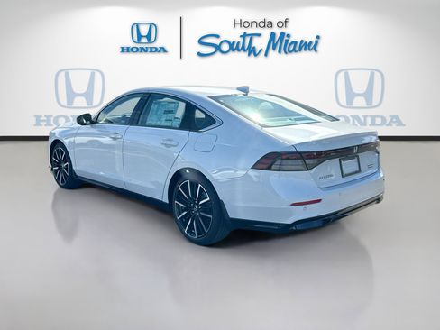 New 2025 Honda Accord Touring image 5