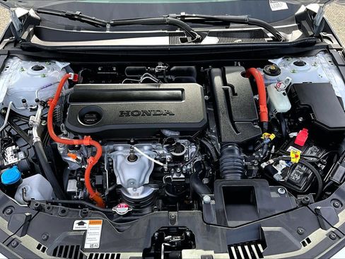 Used 2024 Honda Accord Sport image 31