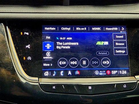 Used 2021 Cadillac XT6 Premium Luxury FWD image 17