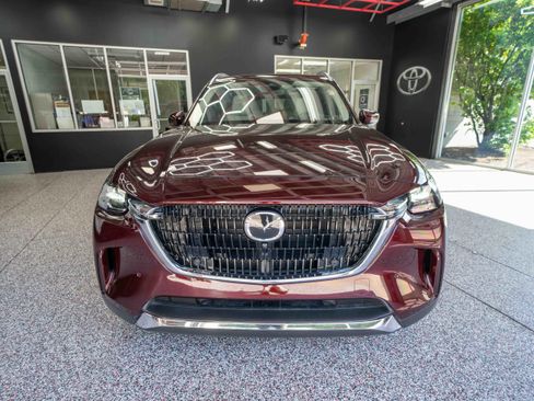 Used 2024 MAZDA CX-90 Plug-In Hybrid w/ Premium Plus AWD/4WD image 6