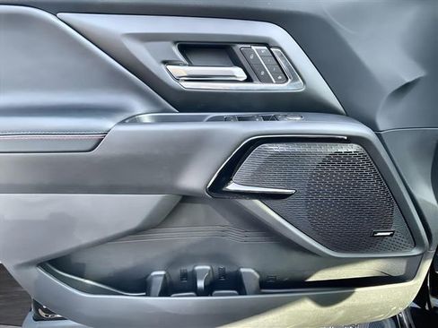 New 2025 Chevrolet Silverado EV RST image 22