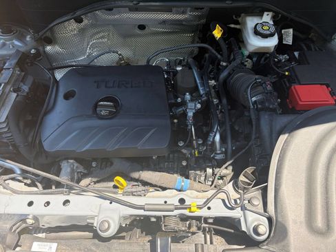 Used 2025 Buick Encore GX Preferred FWD image 31