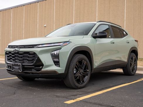 New 2026 Chevrolet Trax ACTIV image 4