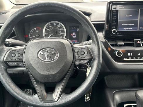 Certified 2022 Toyota Corolla LE image 17
