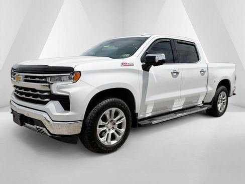 Used 2023 Chevrolet Silverado 1500 LTZ AWD/4WD image 3