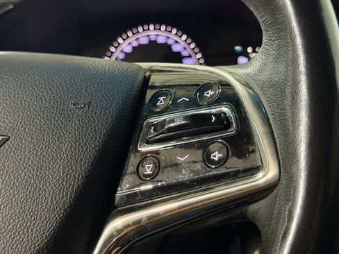 Used 2019 Cadillac CTS Luxury RWD image 32