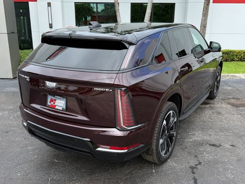 Used 2025 Cadillac Escalade IQ Sport 2 image 21