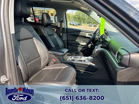 Used 2023 Ford Explorer XLT w/ Equipment Group 202A AWD/4WD image 34