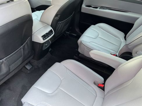 Used 2024 Hyundai Palisade SEL image 16