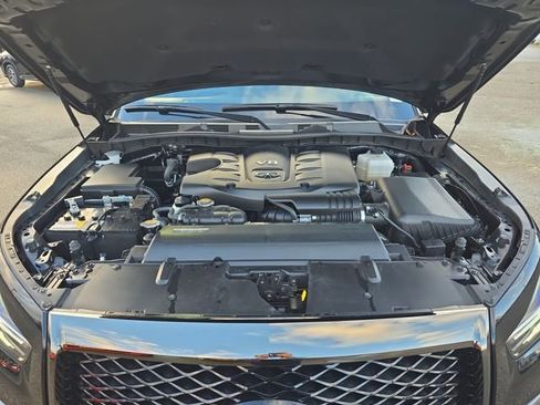 Used 2024 INFINITI QX80 Sensory image 35