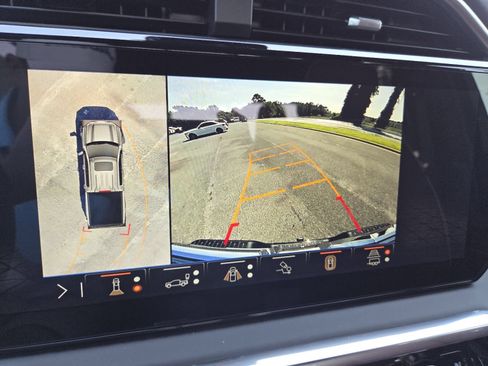 New 2026 GMC Sierra 1500 Denali Ultimate AWD/4WD image 9