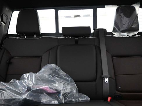 New 2026 GMC Sierra 2500 Denali w/ Denali Reserve Package image 17