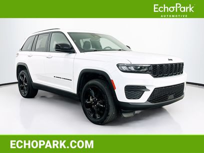 Used 2023 Jeep Grand Cherokee Altitude