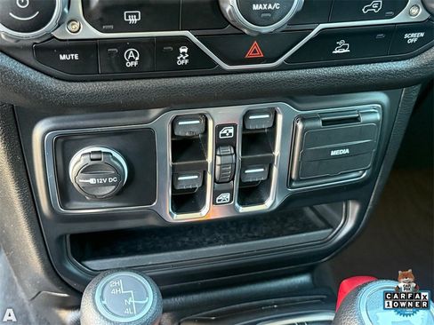 Certified 2024 Jeep Wrangler Sport S image 22