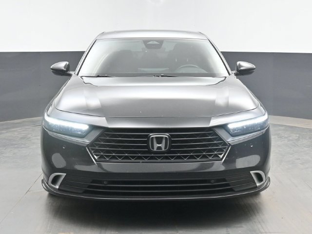Used 2023 Honda Accord Touring image 3