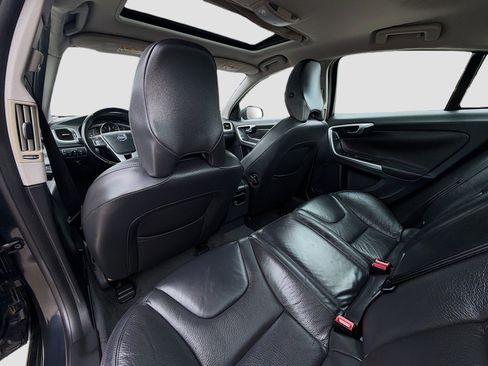 Used 2014 Volvo S60 T5 image 23