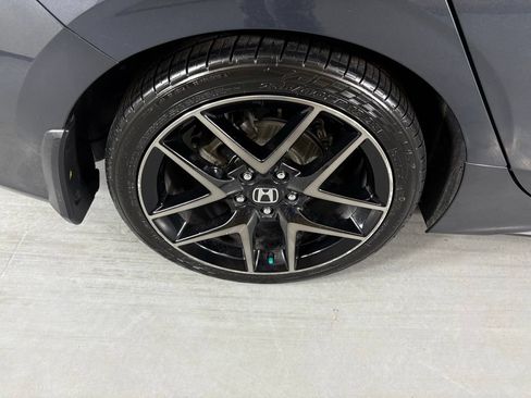Used 2022 Honda Civic Sport Touring image 11