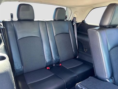 Used 2020 Dodge Journey Crossroad image 28