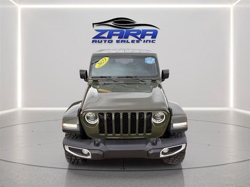 Used 2023 Jeep Gladiator Sport AWD/4WD image 11