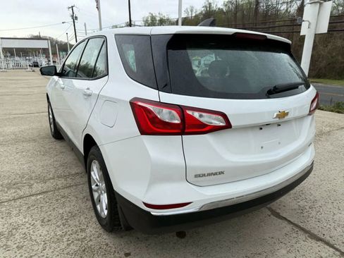 Used 2018 Chevrolet Equinox LS image 10