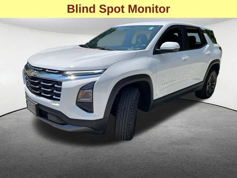 Used 2025 Chevrolet Equinox LT AWD/4WD image 5