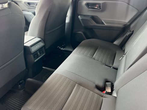 New 2026 Toyota RAV4 SE w/ Convenience Package AWD/4WD image 9