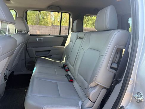 Used 2015 Honda Pilot Touring image 9