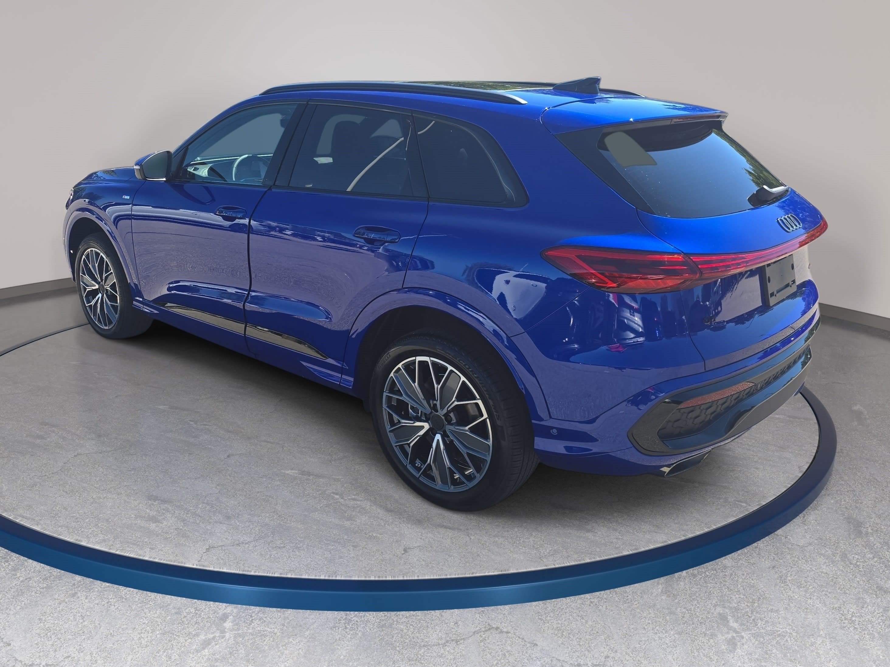 New 2026 Audi Q5 Premium Plus AWD/4WD image 7