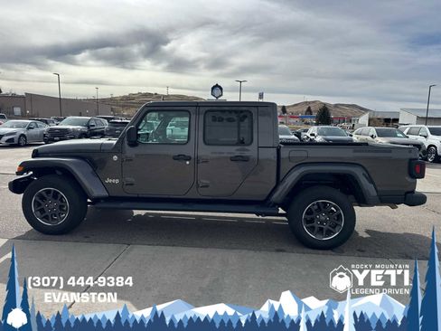 Used 2023 Jeep Gladiator Overland image 6