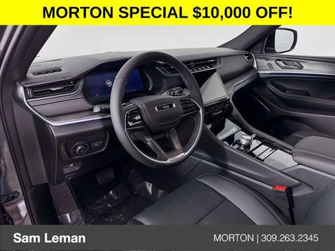 New 2025 Jeep Grand Cherokee L Overland w/ Luxury Tech Group IV image 9