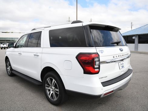 Used 2024 Ford Expedition Max Limited image 10
