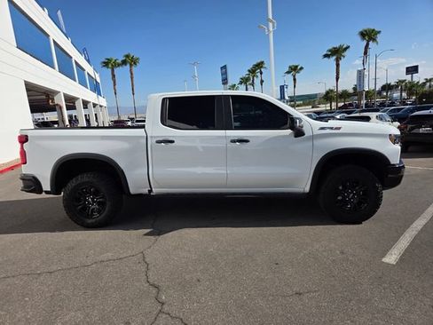 Certified 2023 Chevrolet Silverado 1500 ZR2 w/ Technology Package AWD/4WD image 7