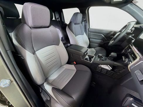New 2026 Toyota Tacoma TRD Off-Road AWD/4WD image 22