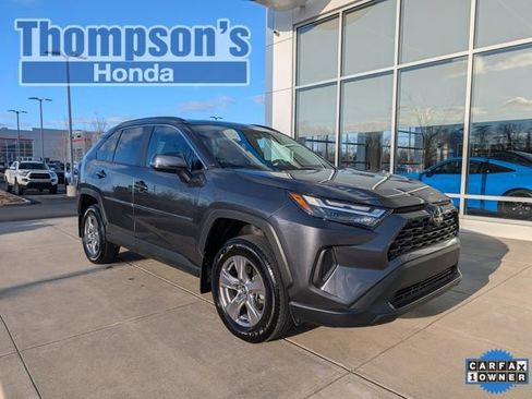 Used 2022 Toyota RAV4 XLE image 1