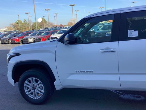New 2026 Toyota Tundra SR5 image 5