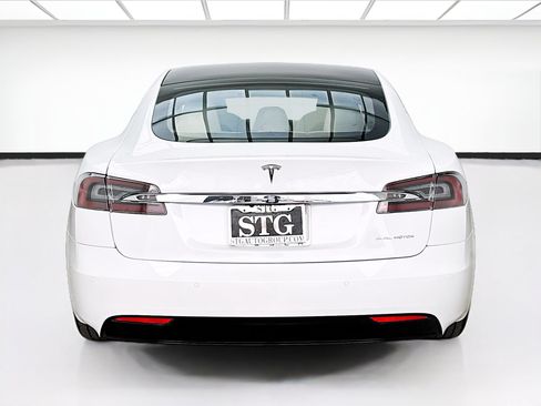 Used 2020 Tesla Model S Long Range AWD/4WD image 5
