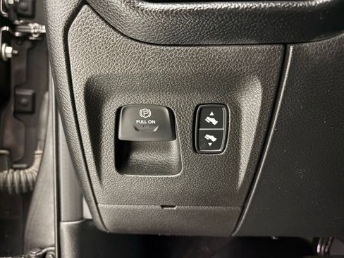 Used 2021 RAM 1500 Laramie w/ Laramie Southwest Edition AWD/4WD image 5