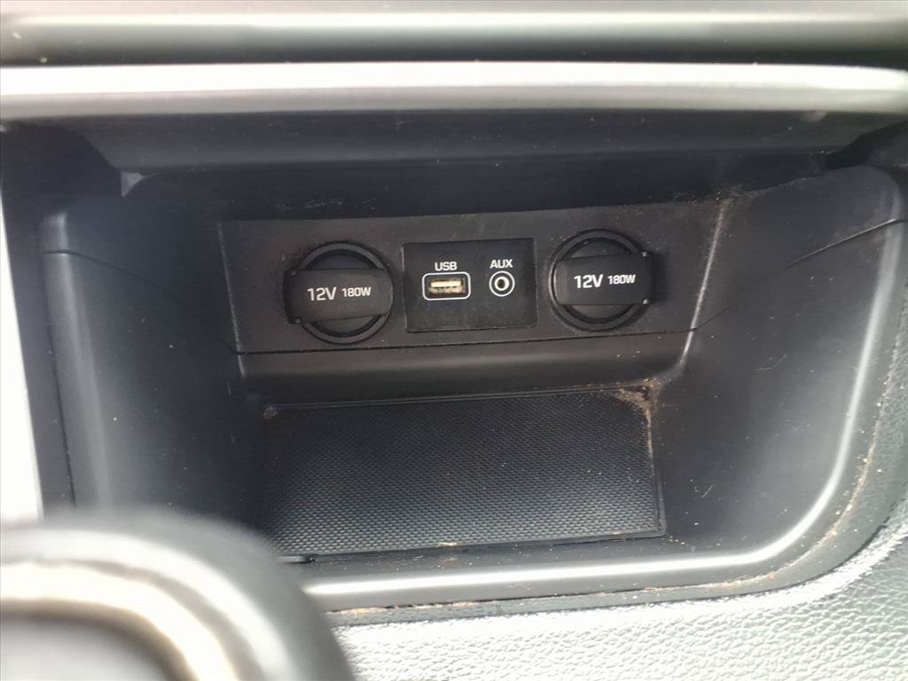 Used 2015 Hyundai Sonata SE FWD image 12