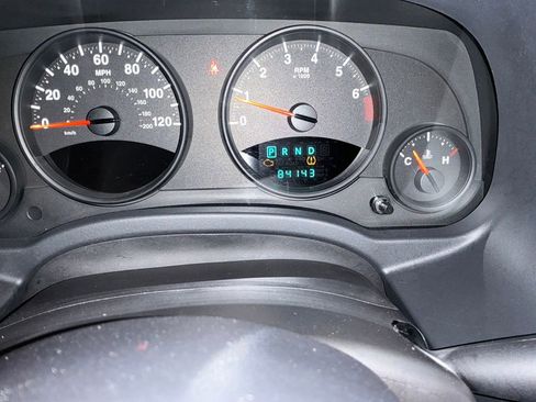 Used 2012 Jeep Compass Latitude w/ Sun/Sound Group image 17