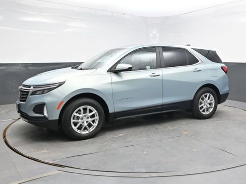 Used 2022 Chevrolet Equinox LT AWD/4WD image 3