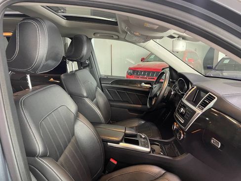 Used 2016 Mercedes-Benz GL 450 4MATIC image 34