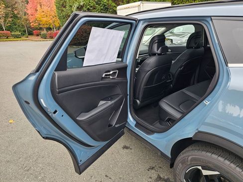 New 2026 Kia Sportage EX image 22