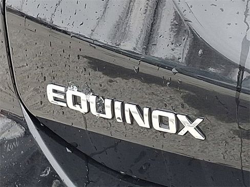 Used 2020 Chevrolet Equinox LT image 29