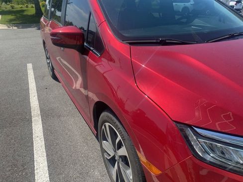Used 2024 Honda Odyssey Touring image 4
