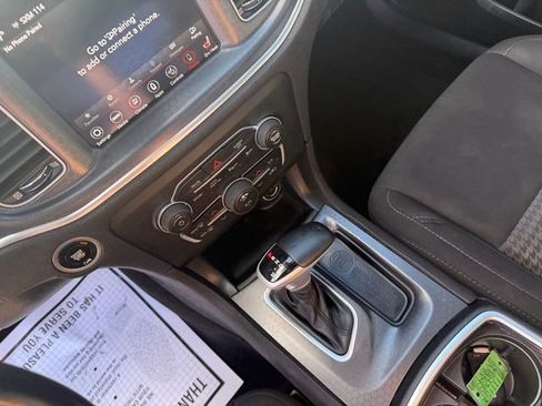 Used 2018 Dodge Charger GT image 26