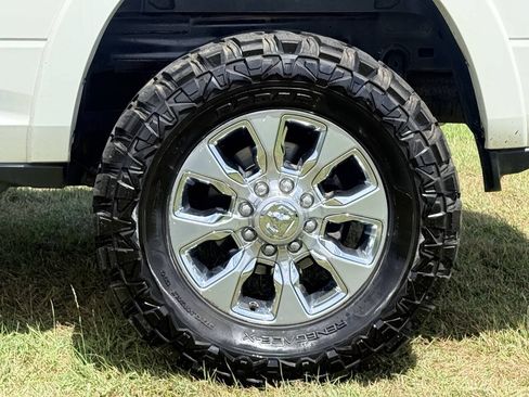 Used 2019 RAM 2500 Limited AWD/4WD image 17